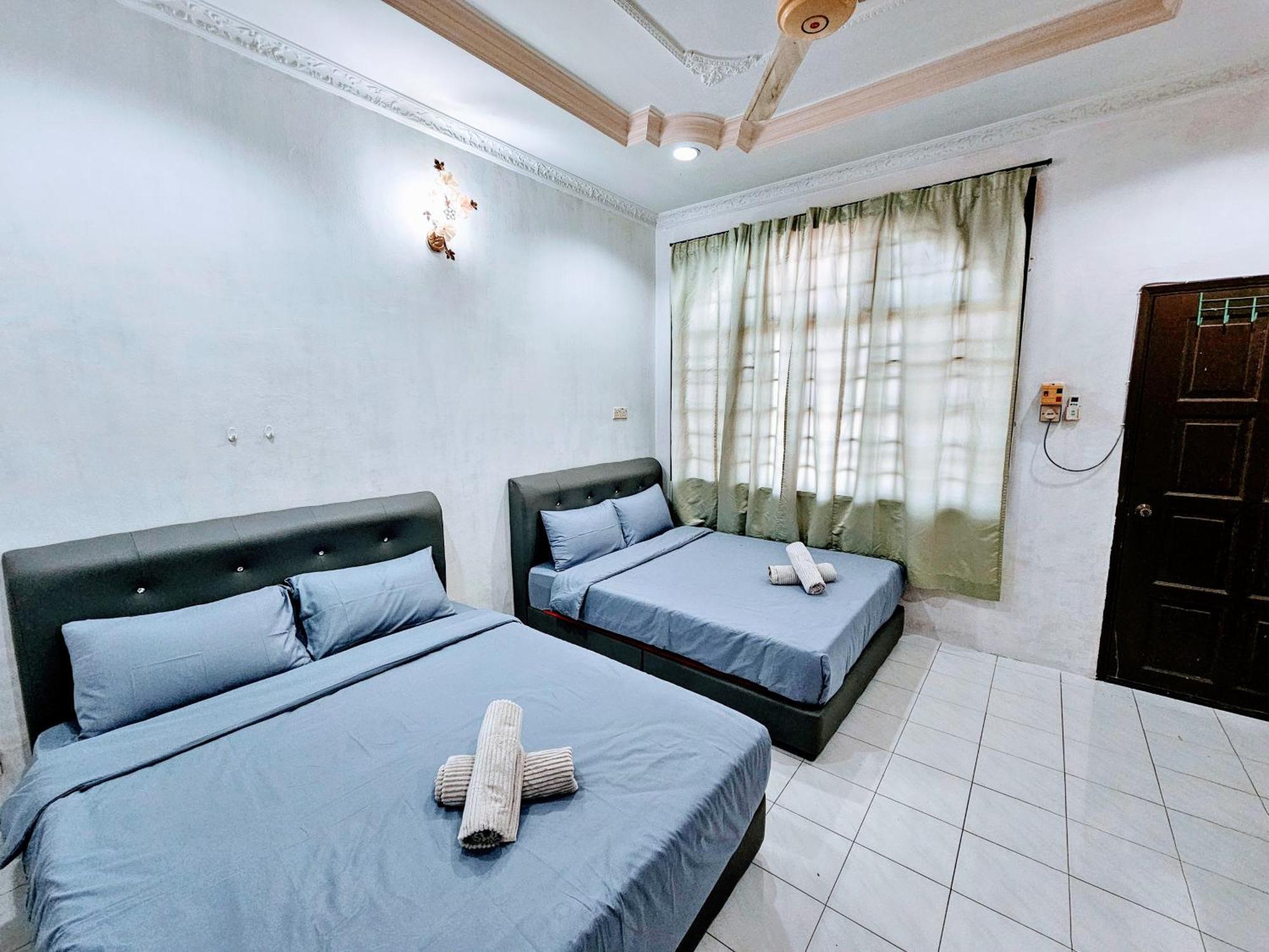 Easystay Homestay *